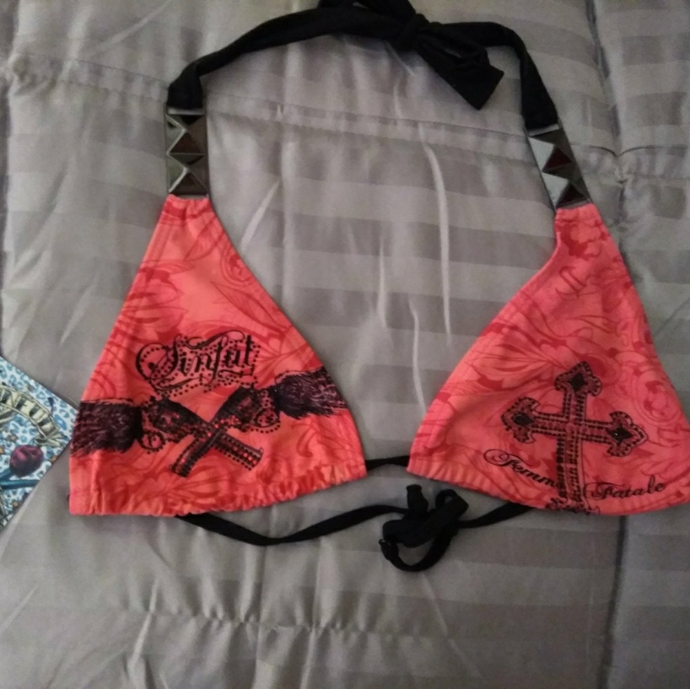 Sinful bikini top